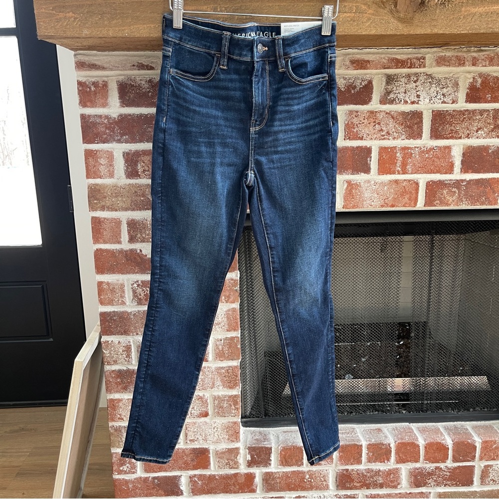 American Eagle Women's Blue High rise Jeggings size 4 short